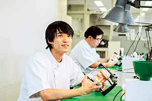 歯科技工士科 2年生 森崎 佑一(もりさき ゆういち)さん